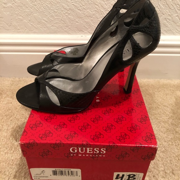 Heels - Picture 2 of 4